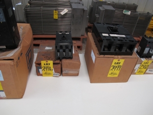 LOT (2) BREAKERS, CIRCUIT TYPE, 100 AMP RATING, 600 AC VOLT RATING, 3 POLE. MOLDED CASE, FUSED OBSOLETE - AVAILABLE ONLY AS REFURBISHED FOR FACILITIES APPLICATIONS. PART # CE3-B100 (W-44) LOADING & HANDLING FEE $5-